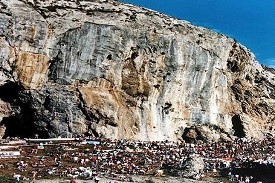 La falaise de troubat - championnat de France.jpg