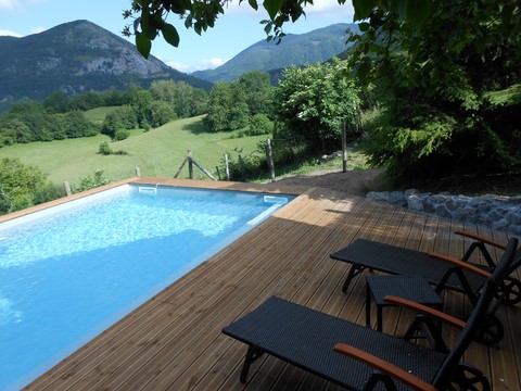 terrasse bois piscine cap de la bigne.jpg